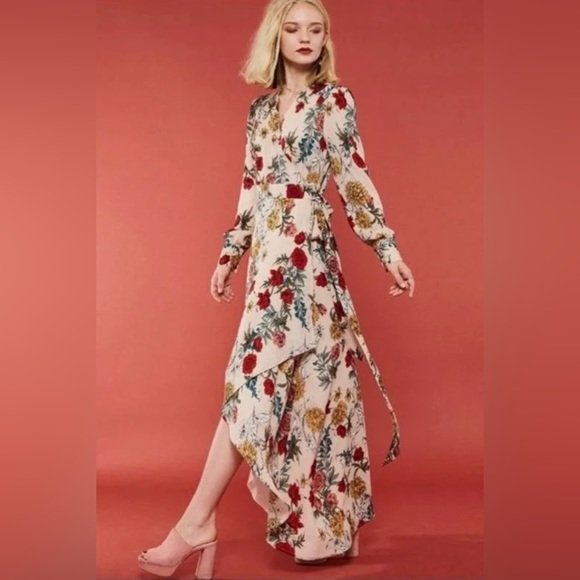 Promesa Floral Long Sleeve Wrap Dress - Picture 2 of 11